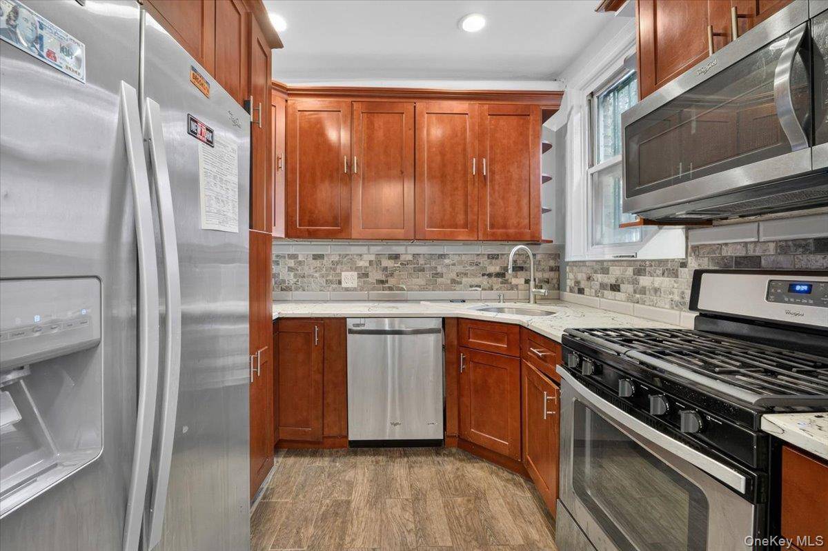1384 E 16th ST, Brooklyn, NY 11230