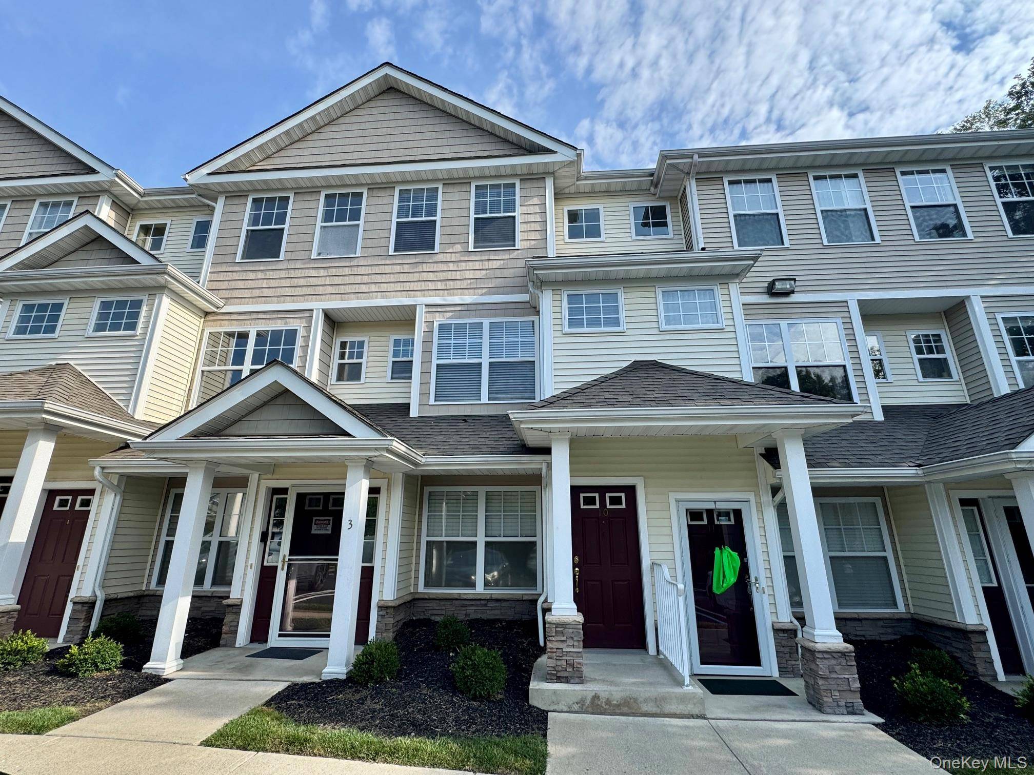 19 Putters WAY #10, Middletown, NY 10940