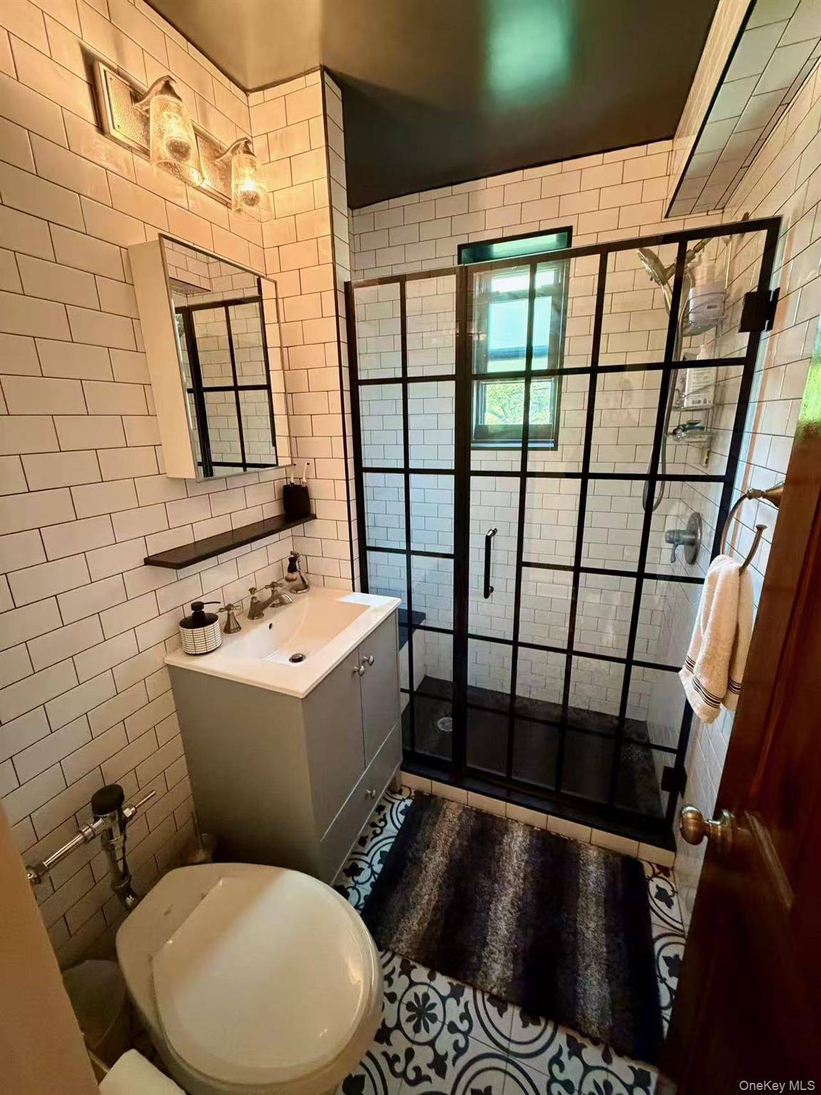 211-05 75th Ave #3D, Bayside, NY 11364