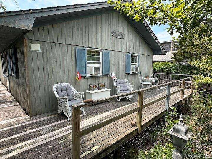 200 Surf WALK, Cherry Grove, NY 11782