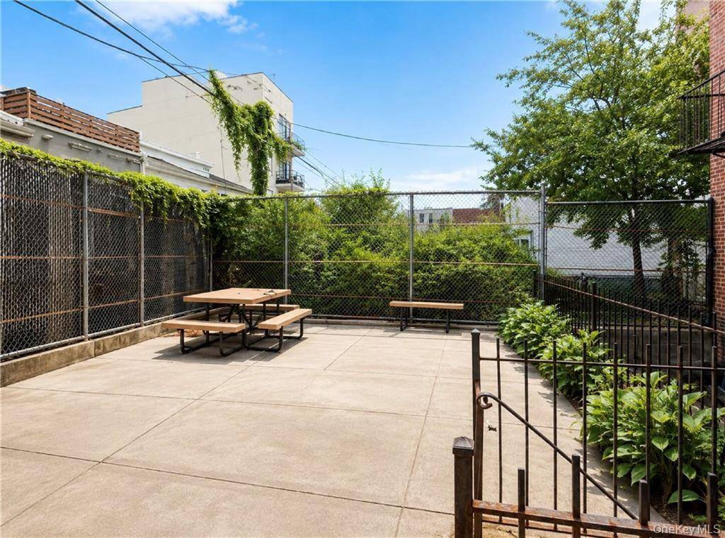 288 Sumpter ST, Brooklyn, NY 11233