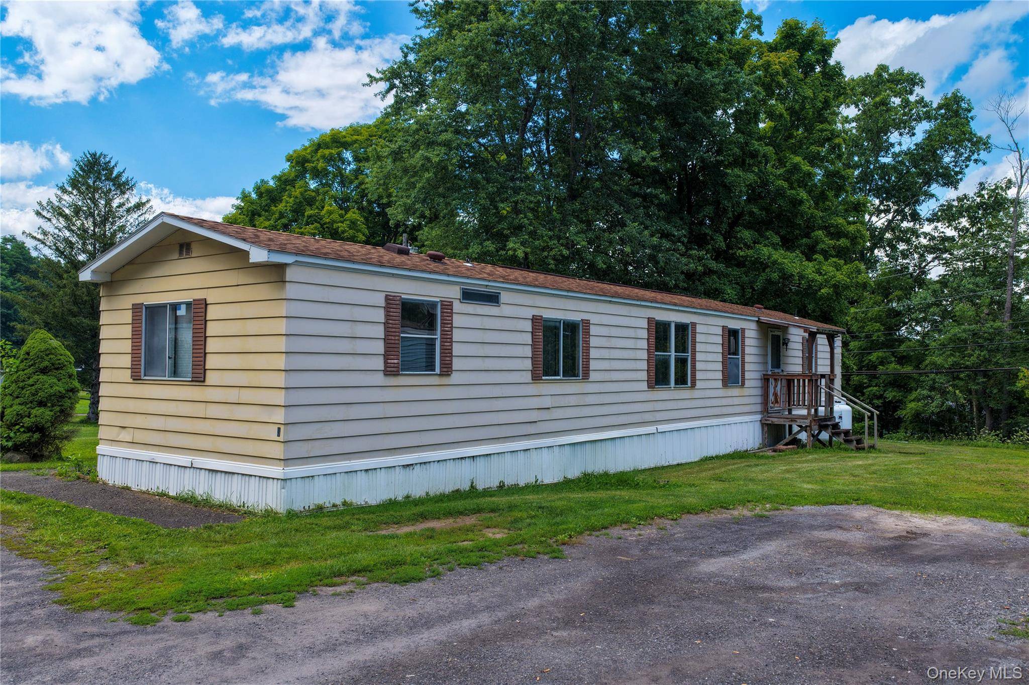 3 Kelloggs CT, Catskill, NY 12451