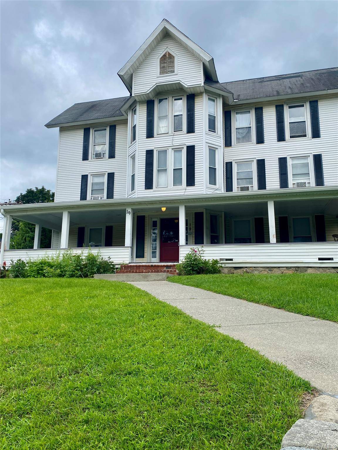 19 Memorial AVE #2, Pawling, NY 12564