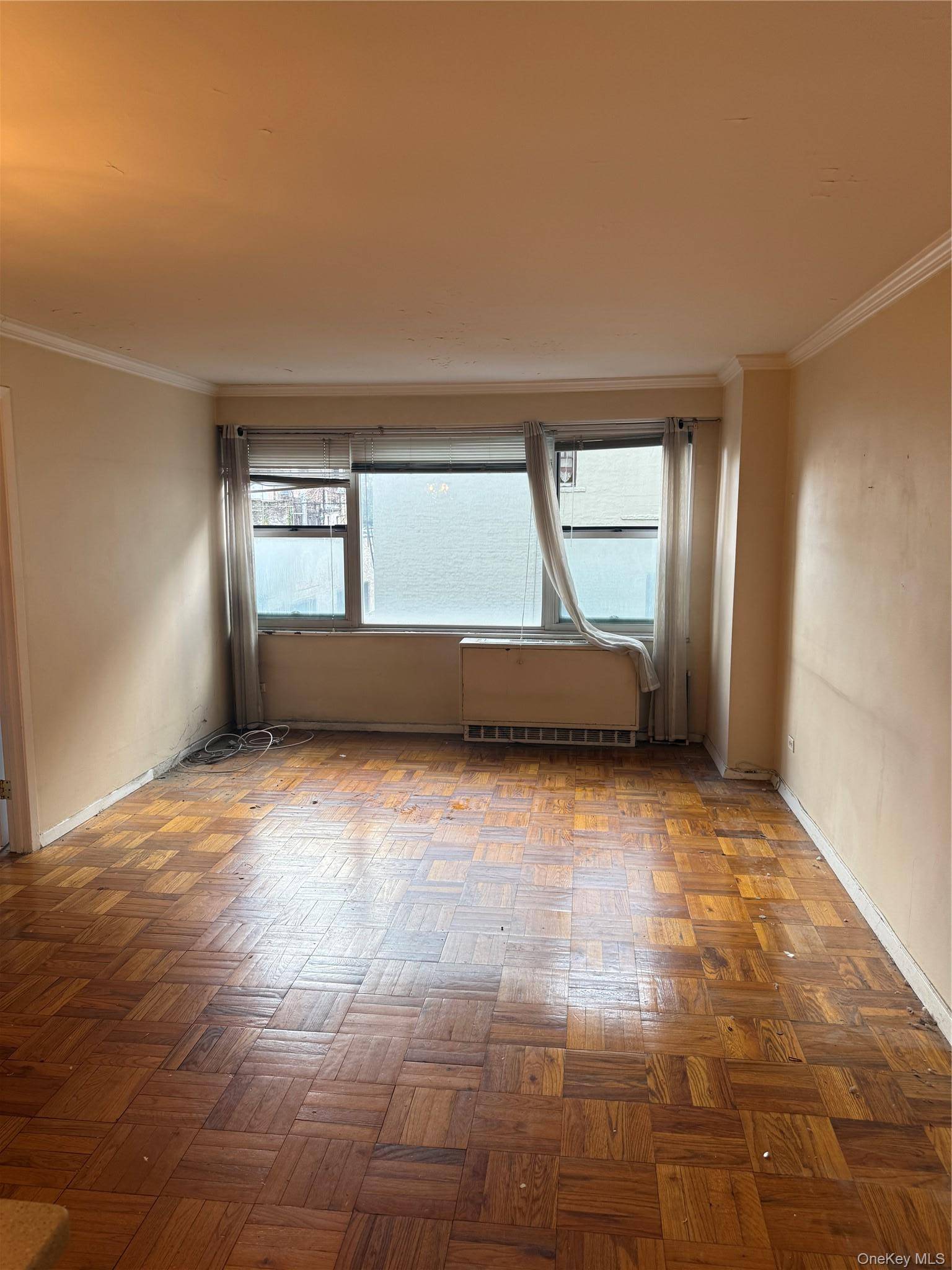 301 E 75th ST #5J, New York (manhattan), NY 10021