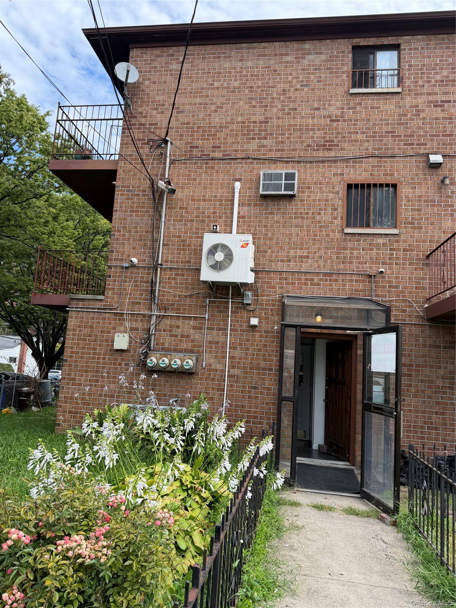 3380 Baychester AVE, Bronx, NY 10475
