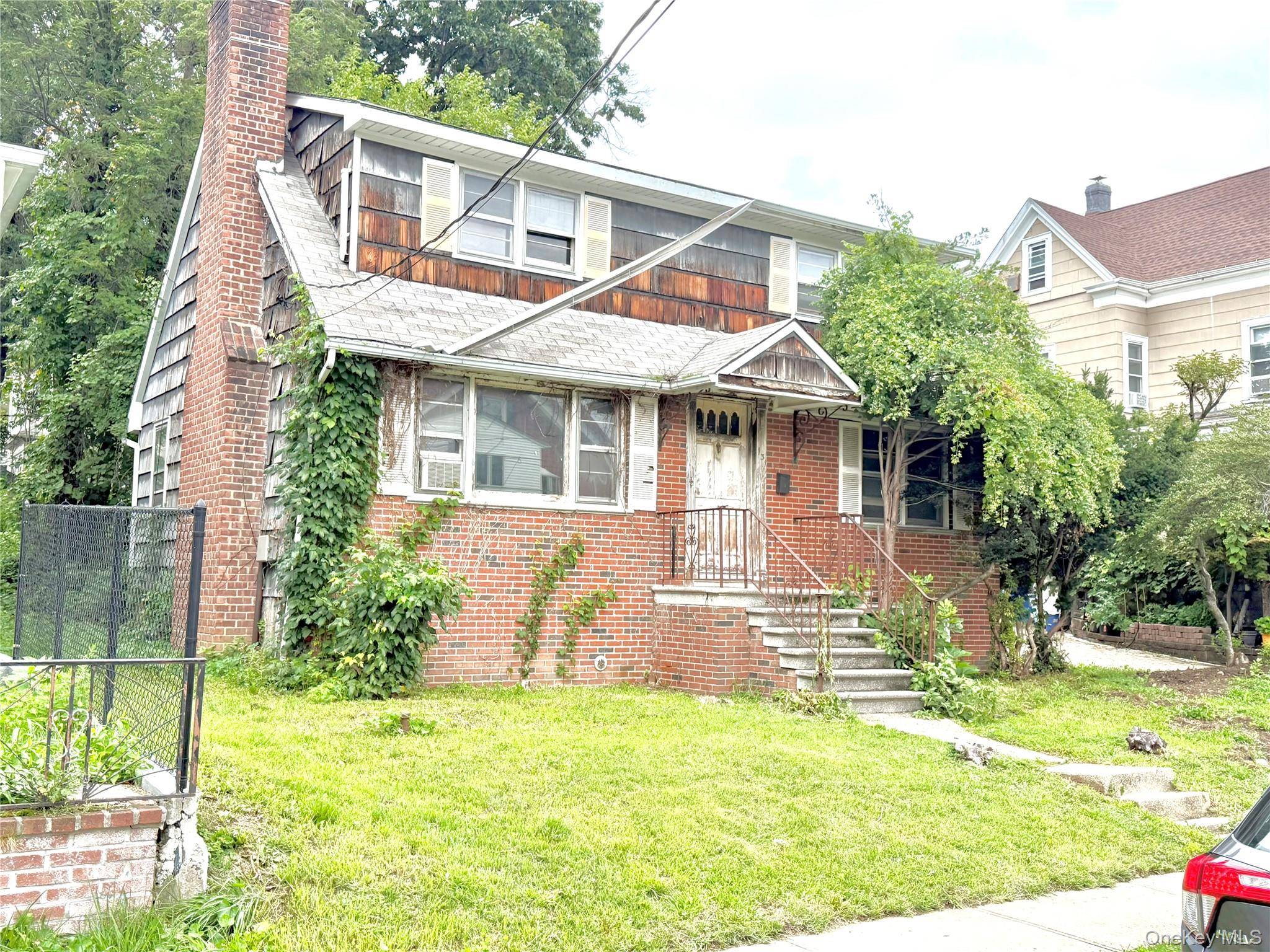 131 Overlook ST, Mount Vernon, NY 10552