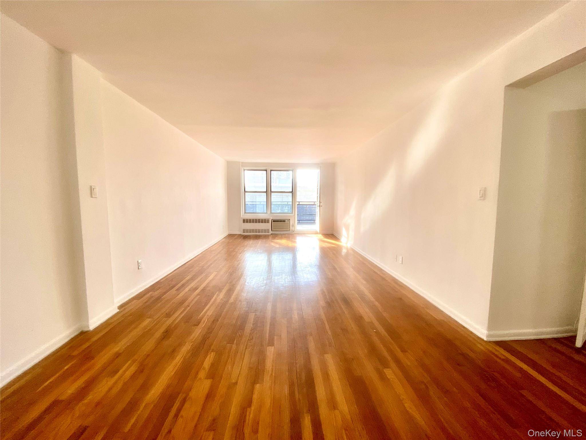 41-25 Kissena BLVD #2S, Flushing, NY 11355