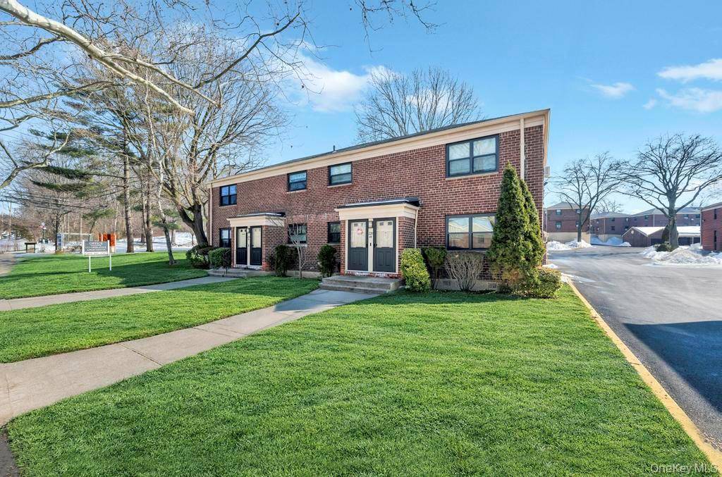 220-44 73rd Avenue #26A1, Oakland Gardens, NY 11364