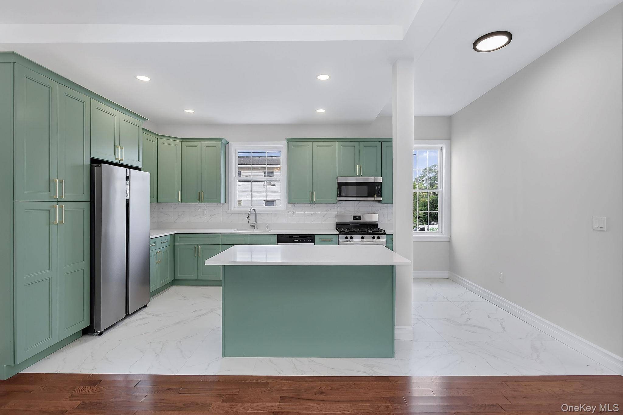 29 N. Third ST, Hudson, NY 12534