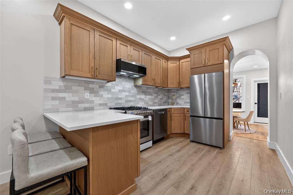 2347 Pacific, Brooklyn, NY 11233