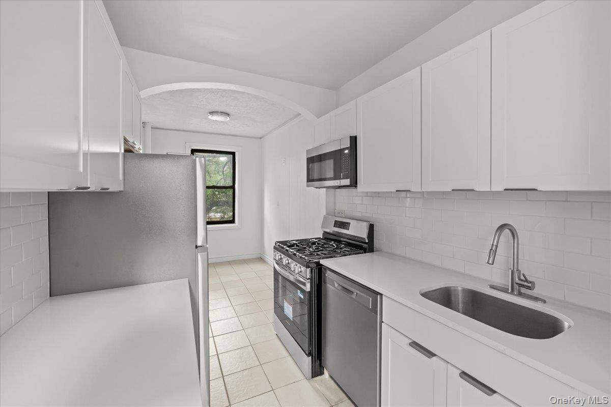 20 William ST #2G, Mount Vernon, NY 10552