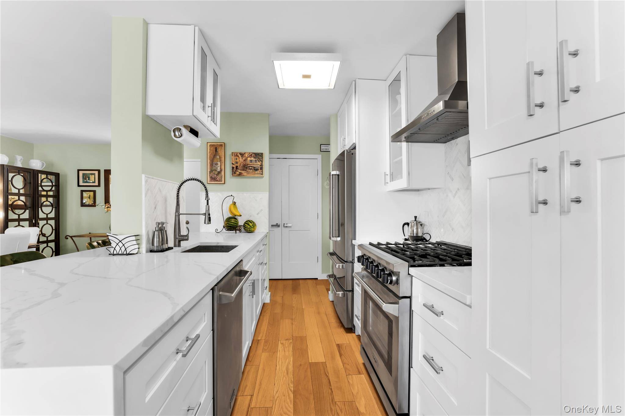 1085 Warburton #210, Yonkers, NY 10701