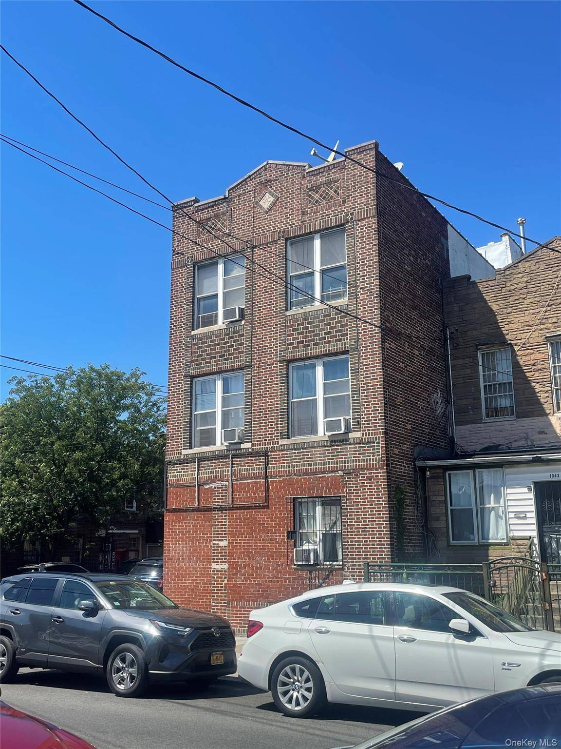 1041 Belmont AVE, Brooklyn, NY 11208