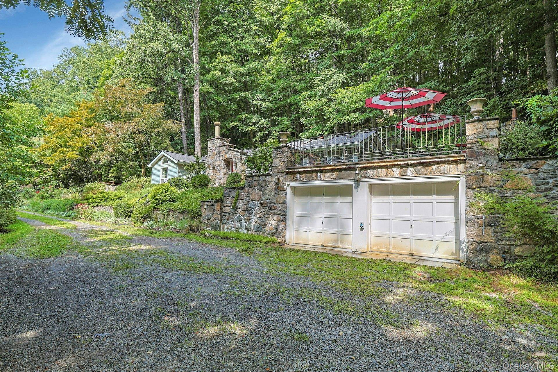 46 Gallows Hill RD, Cortlandt Manor, NY 10567