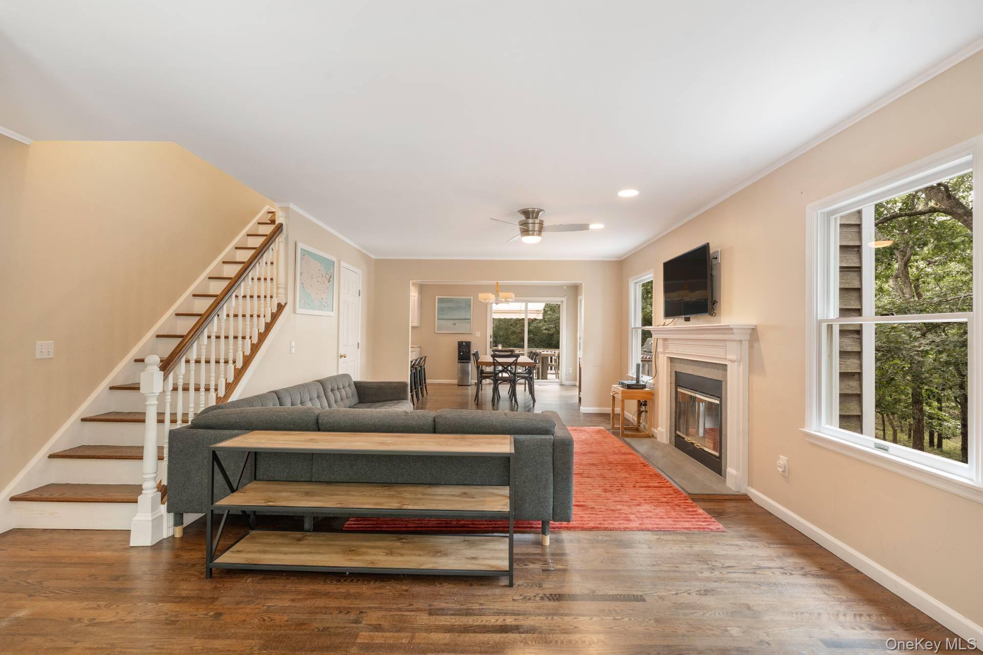 55 Red Fox LN, Wainscott, NY 11937