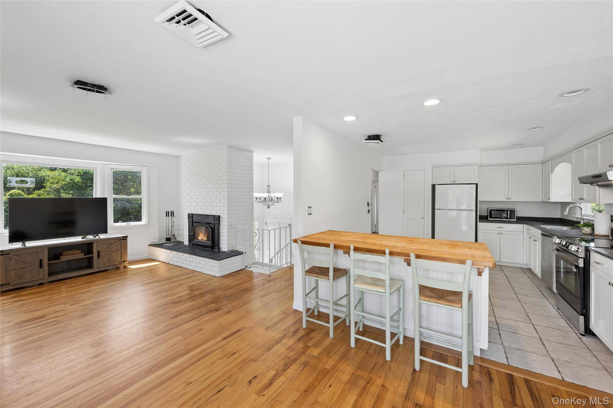 84 N Surfside AVE, Montauk, NY 11954