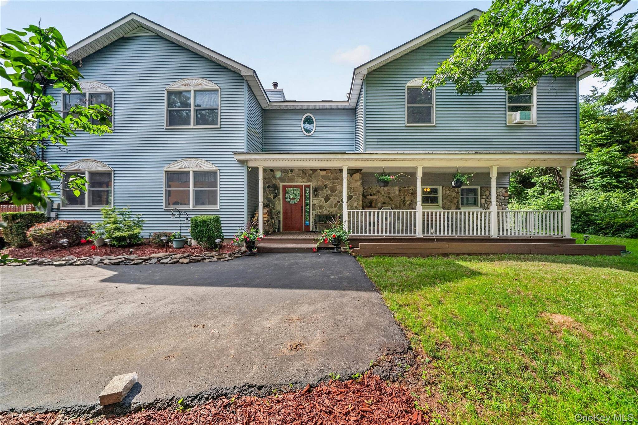 65 Oxford Springs RD, Chester, NY 10918