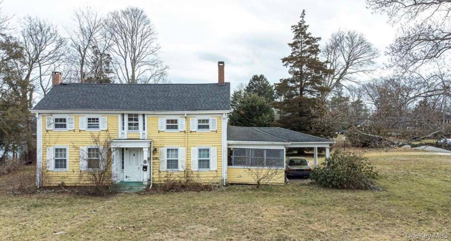 362 Middle RD, Bayport, NY 11705