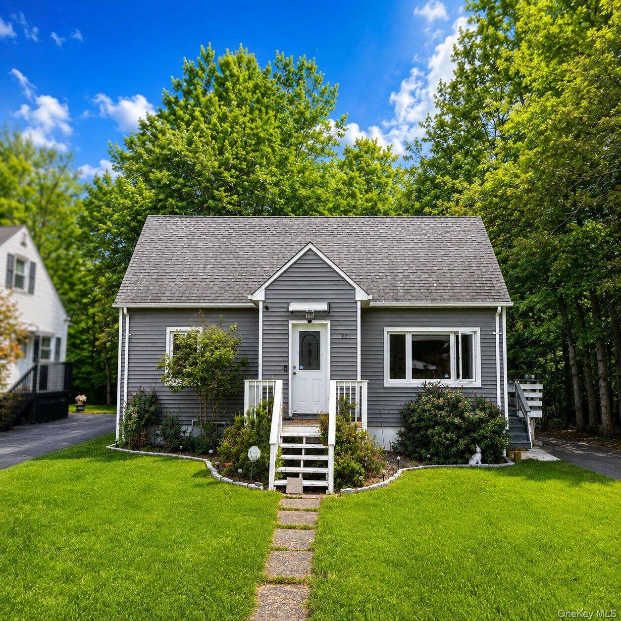 17 Greenview AVE, Monticello, NY 12701