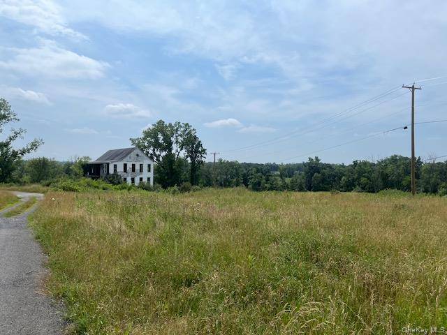 35 Pulcher Avenue, Hudson, NY 12534