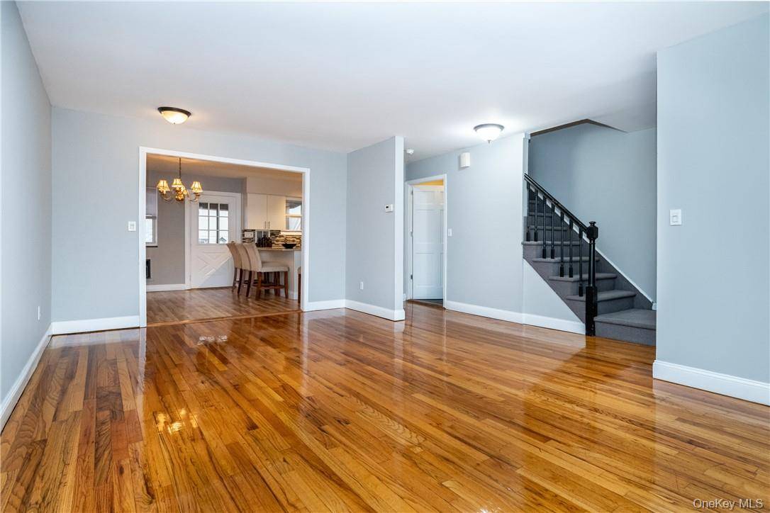 2545 Hollers AVE, Bronx, NY 10475