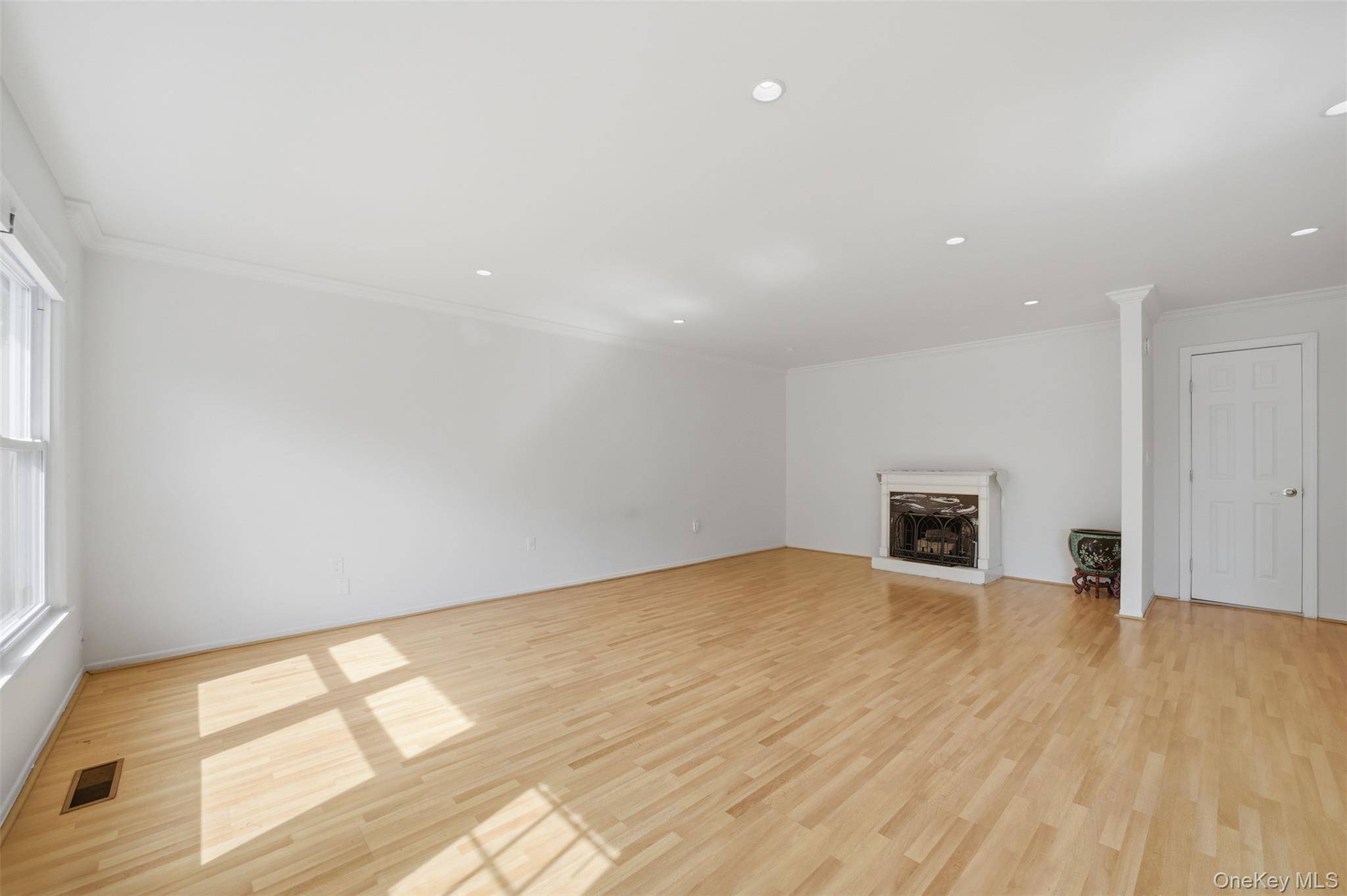 149 Fenimore RD #B2, Mamaroneck, NY 10543