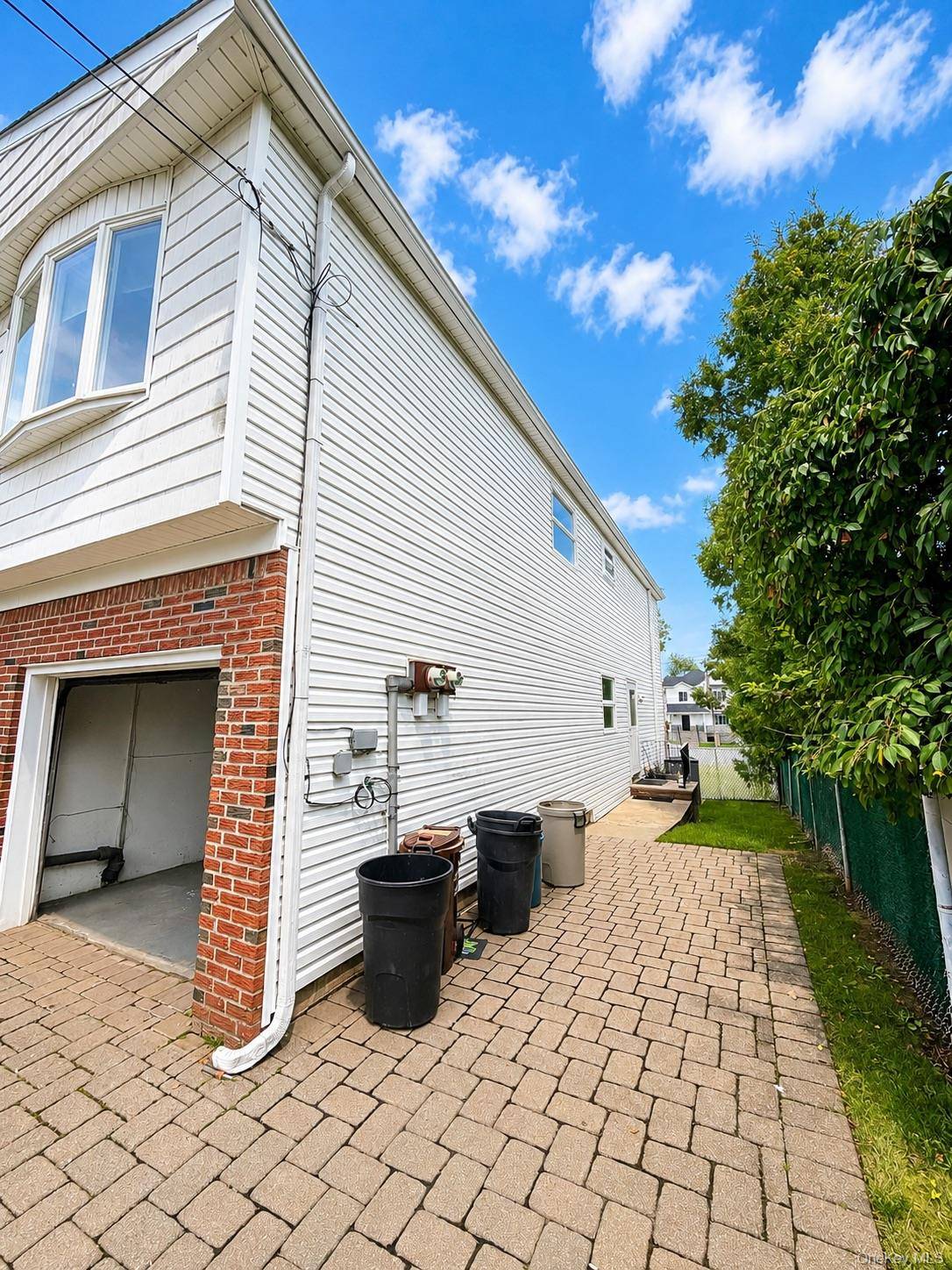 404 Edgegrove AVE, Staten Island, NY 10312