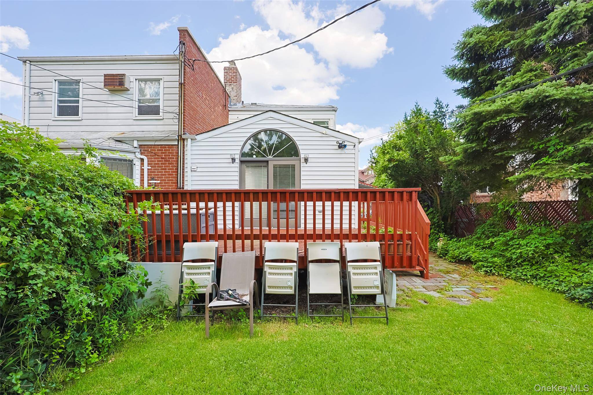 58-12 229th ST, Oakland Gardens, NY 11364