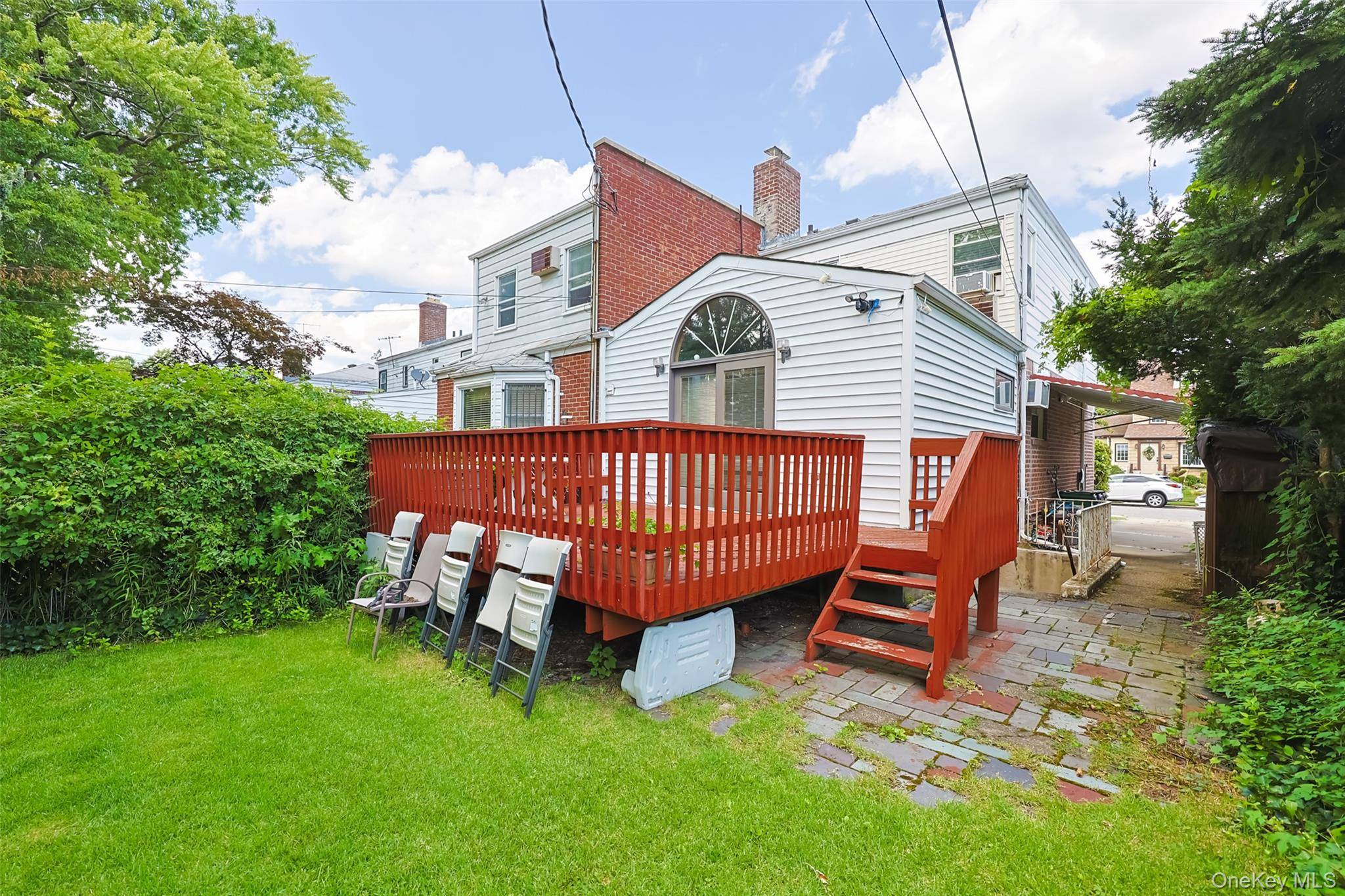 58-12 229th ST, Oakland Gardens, NY 11364