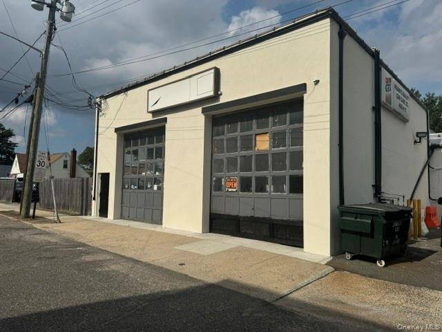 387 Jericho TPKE, Floral Park, NY 11001