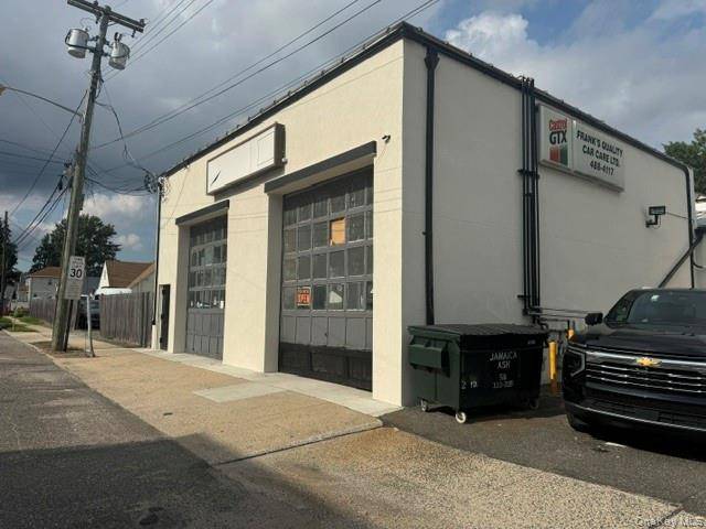 387 Jericho TPKE, Floral Park, NY 11001