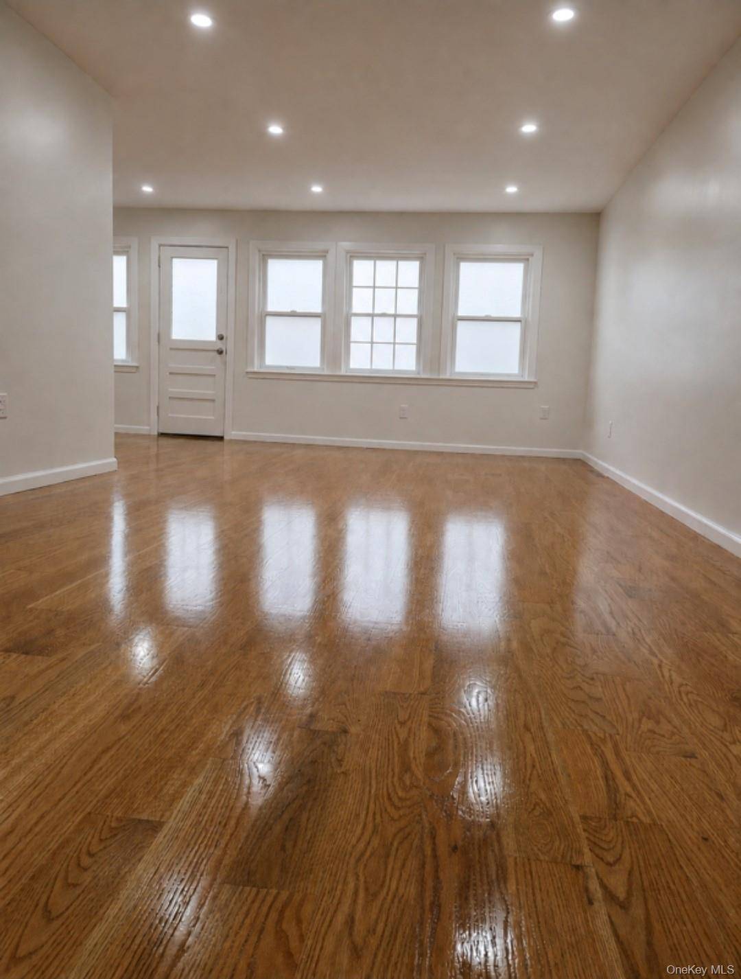 221-09 59th AVE #1st, Bayside, NY 11364