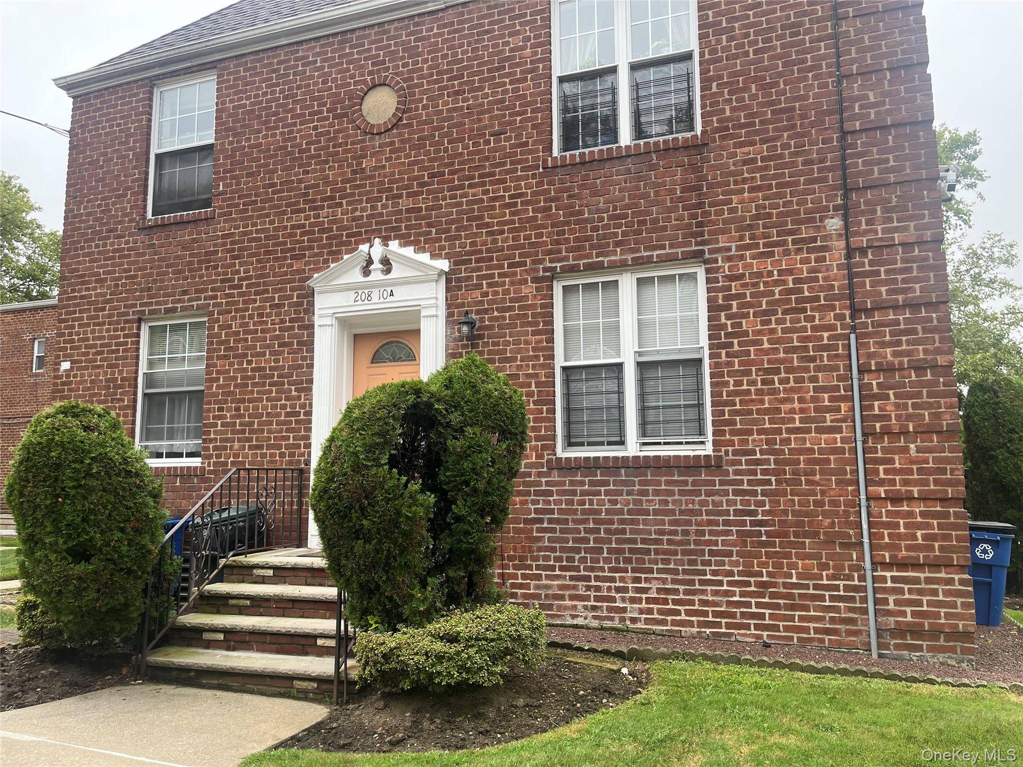 208-10A 39 AVE, Bayside, NY 11361