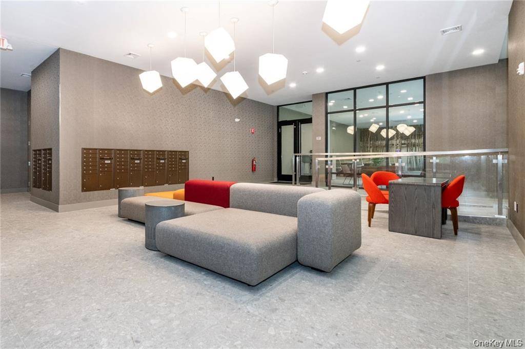 15 Parkview AVE #406, Bronxville, NY 10708