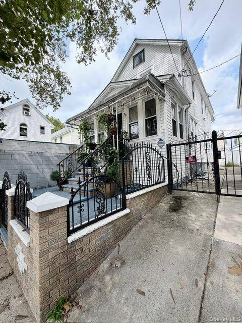 107-11 114th ST, Richmond Hill S., NY 11419
