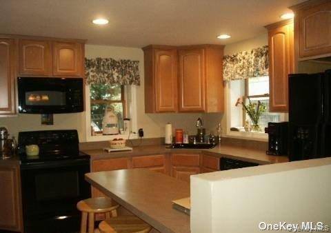 15 Garfield ST, Northport, NY 11768