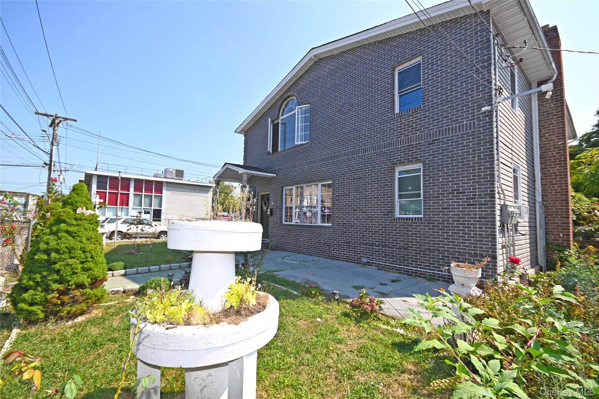 145-29 243rd ST #2, Rosedale, NY 11422