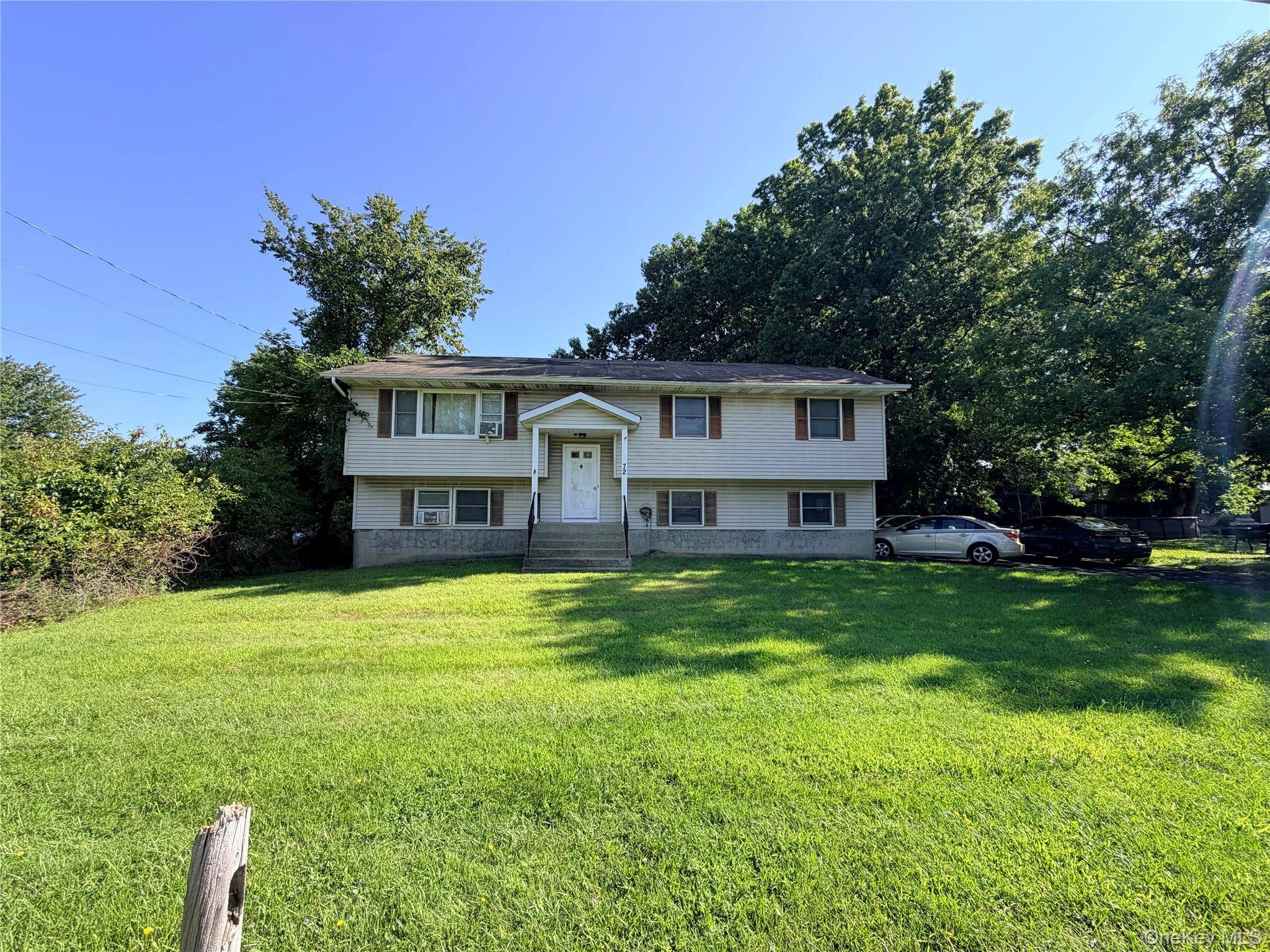 72 Lake Region BLVD, Monroe, NY 10950