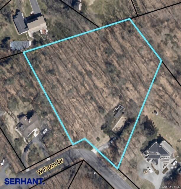 107 W Farm DR, Melville, NY 11747