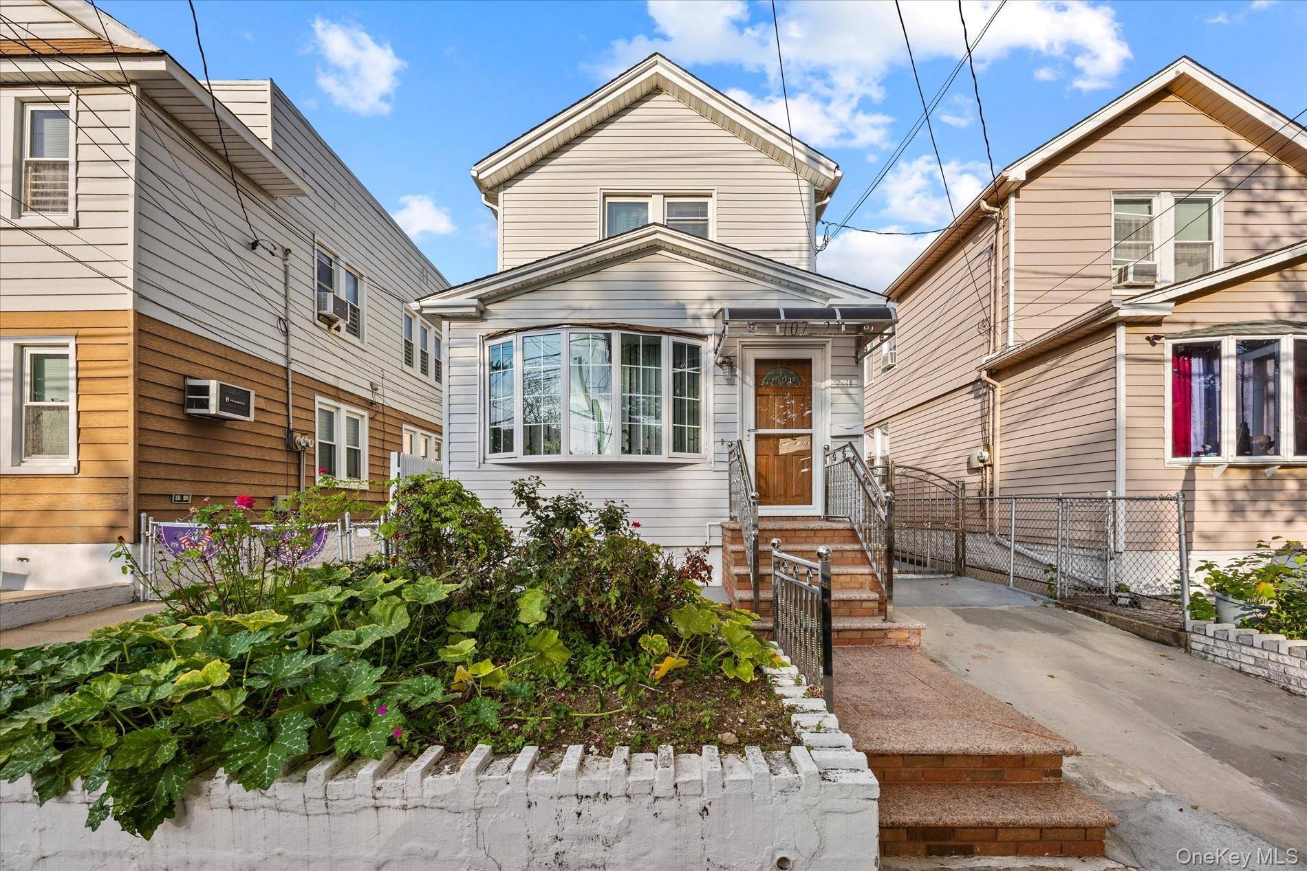 10723 86th ST, Ozone Park, NY 11417