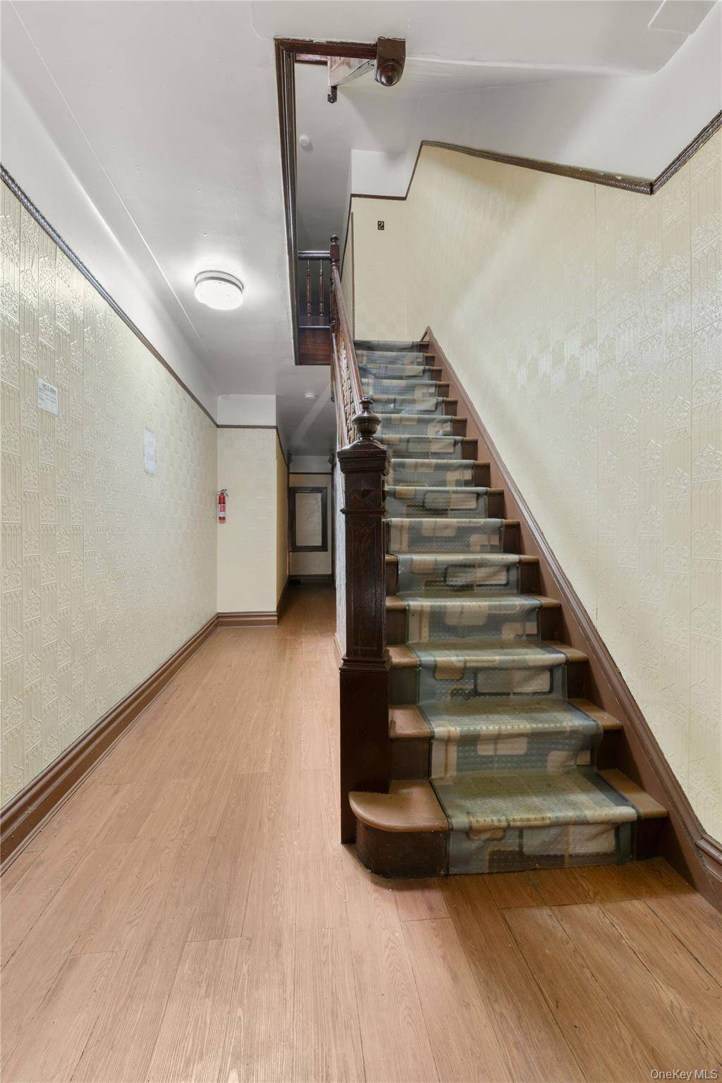 1822 Putnam AVE, Ridgewood, NY 11385