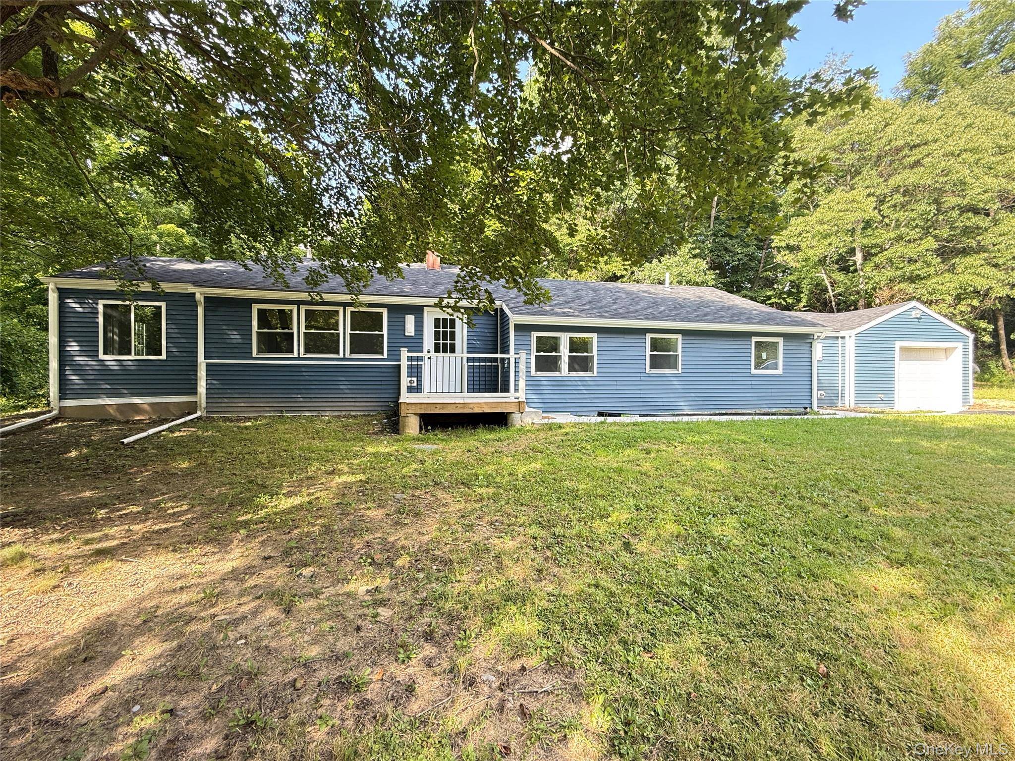 127 Spring Lake RD, Red Hook, NY 12571