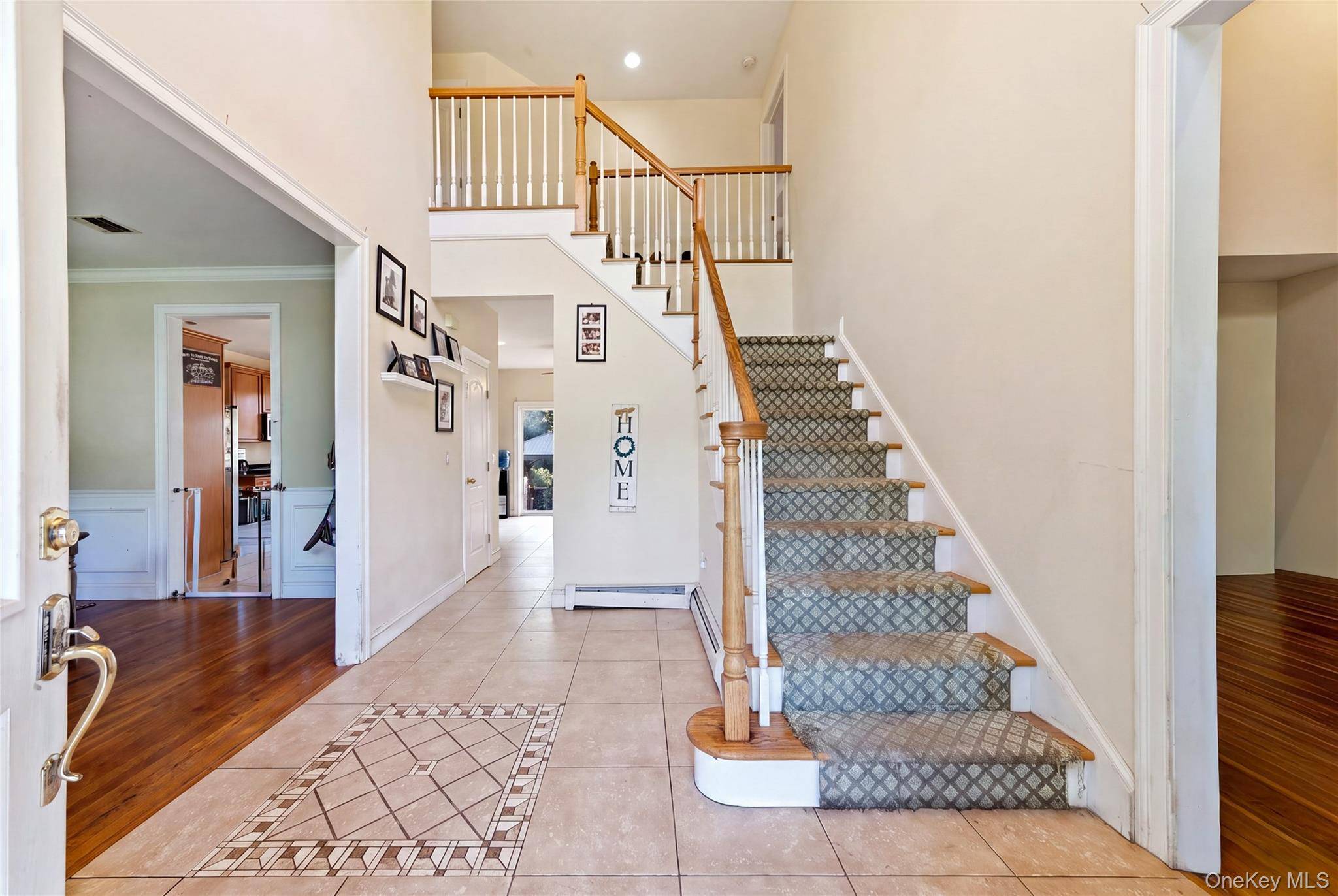 204 Melrose Pkwy, Patchogue, NY 11772