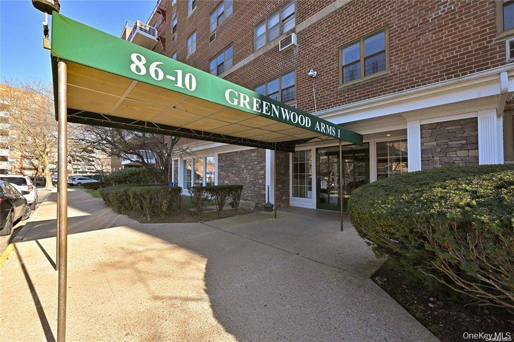 8610 151 AVE #4N, Howard Beach, NY 11414