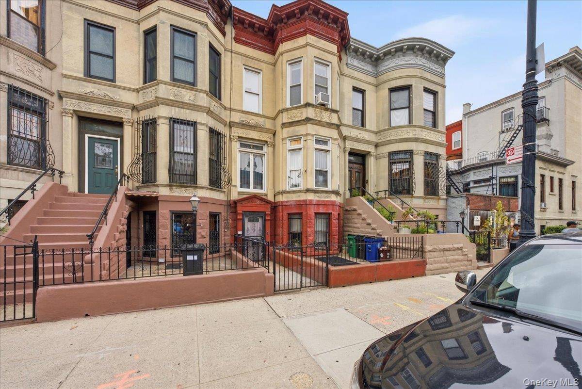 210 Brooklyn AVE, Brooklyn, NY 11213