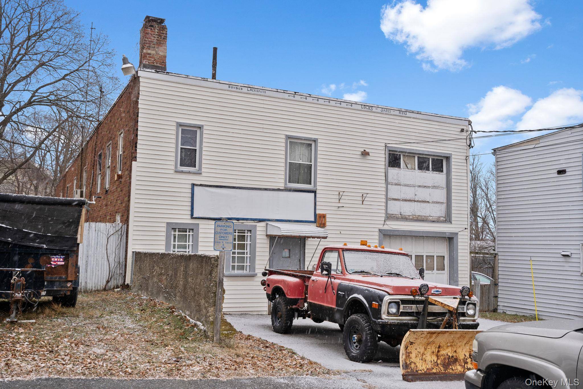 113 N Clinton ST, Poughkeepsie, NY 12601