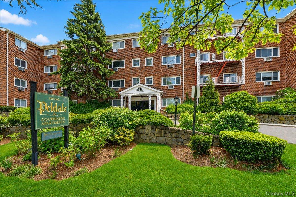 828 Pelhamdale AVE #2P, New Rochelle, NY 10801