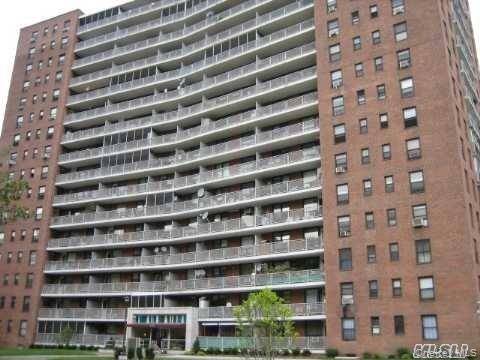 61-15 98th ST #5E, Rego Park, NY 11374