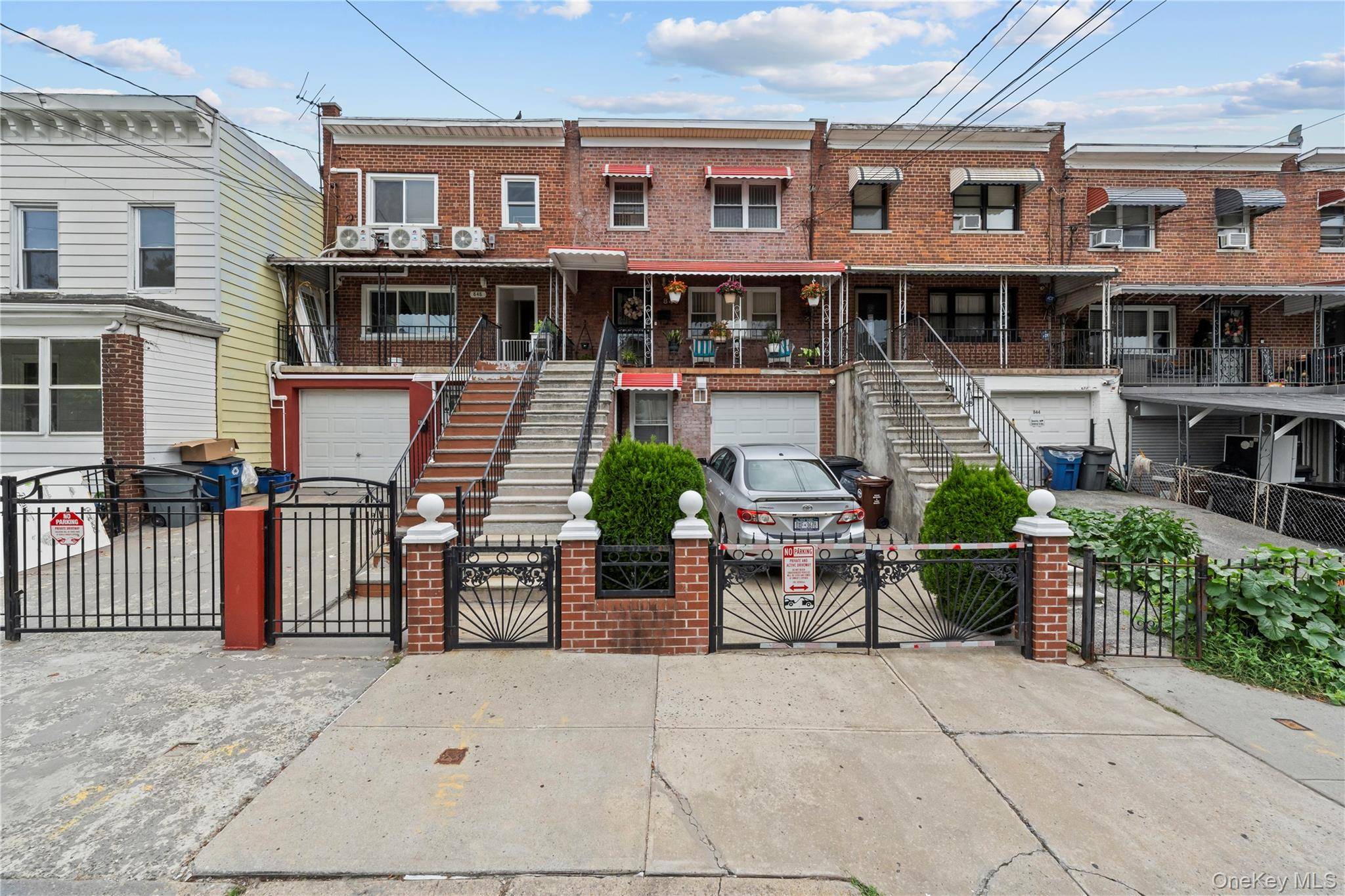 846 E 223rd ST, Bronx, NY 10466