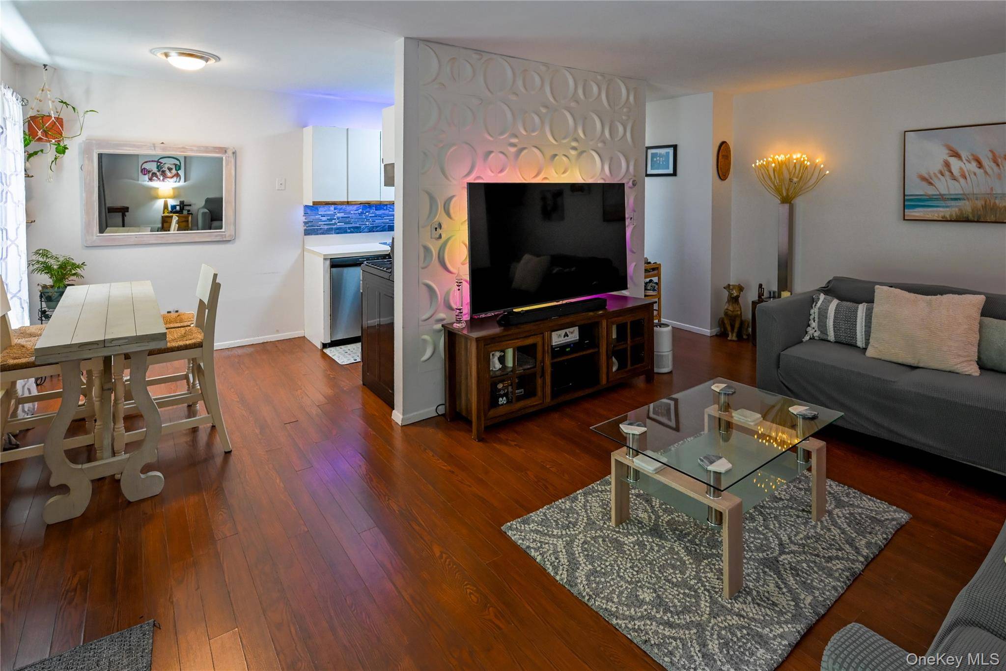 260 Waverly AVE #67, Patchogue, NY 11772